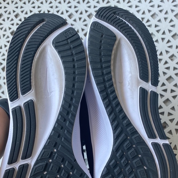 Nike Air Zoom Pegasus 38 - Picture 4 of 7